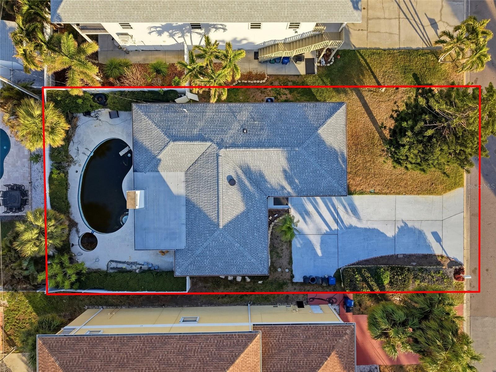 Listing photo id 29 for 103 8th Street