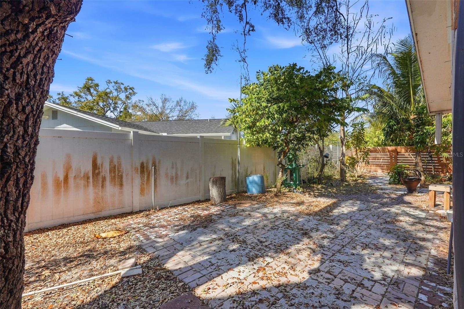 Image 21 of 27 For 5760 71st Street N