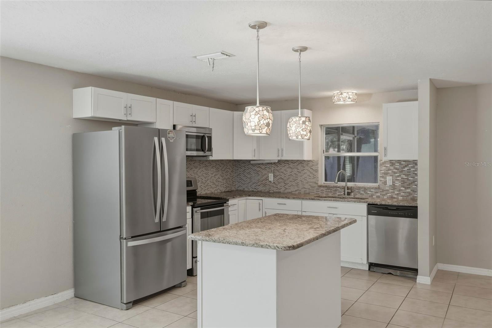 Image 4 of 27 For 5760 71st Street N