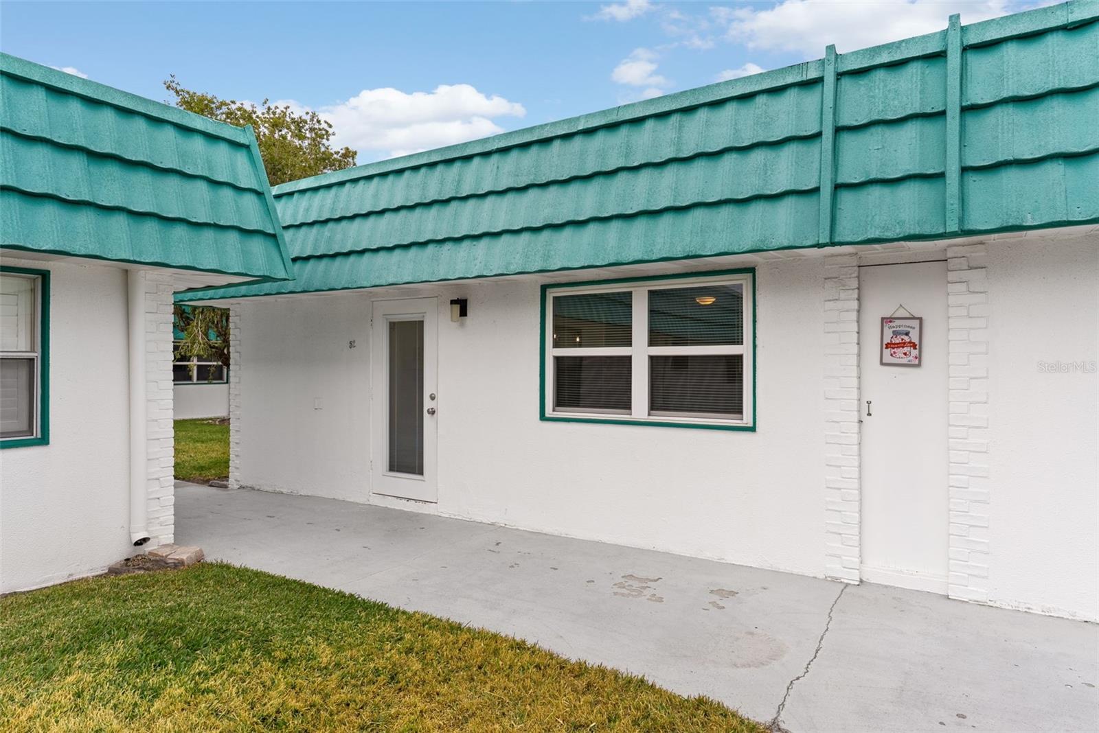 Details for 205 Kings Boulevard 52, SUN CITY CENTER, FL 33573