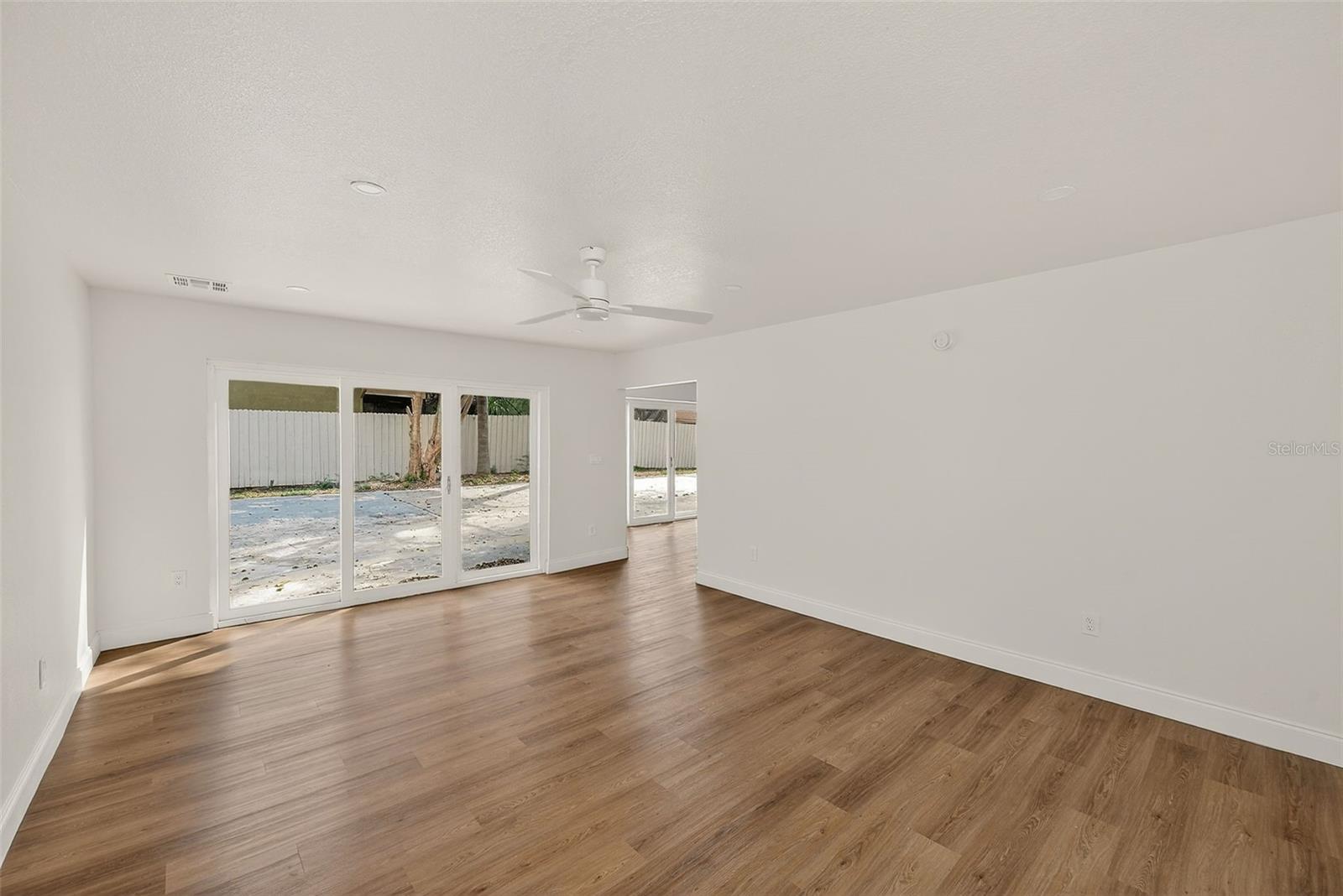 Image 17 of 47 For 2171 Beecher Road