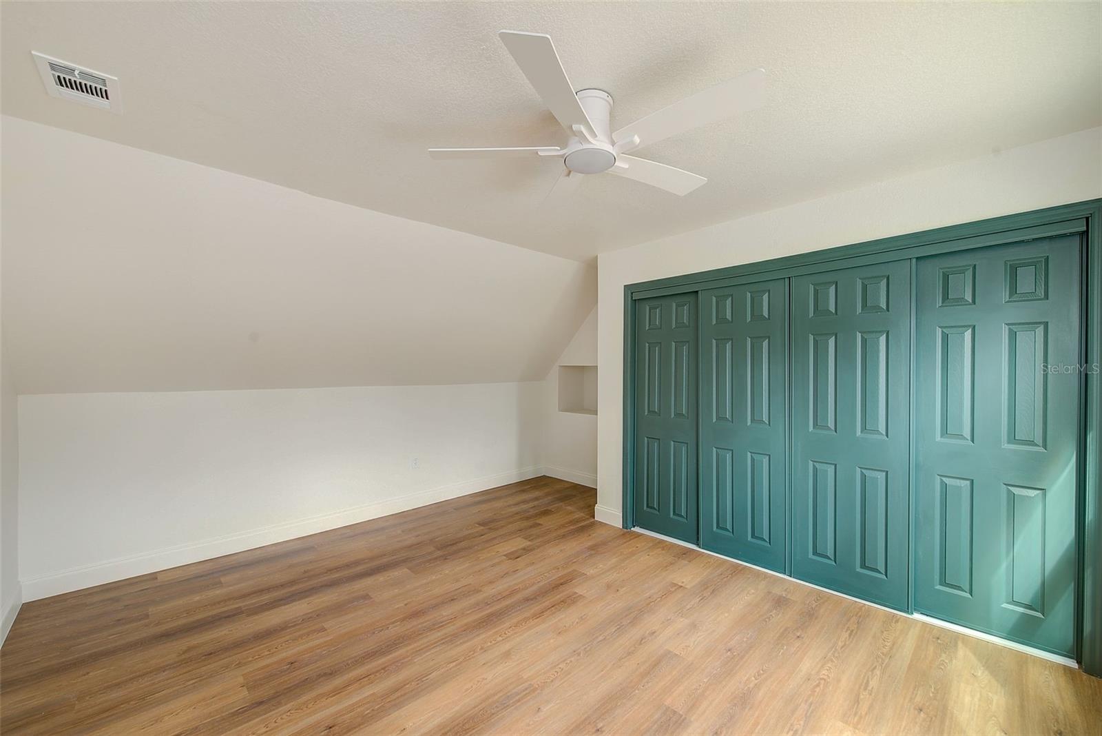 Image 25 of 47 For 2171 Beecher Road