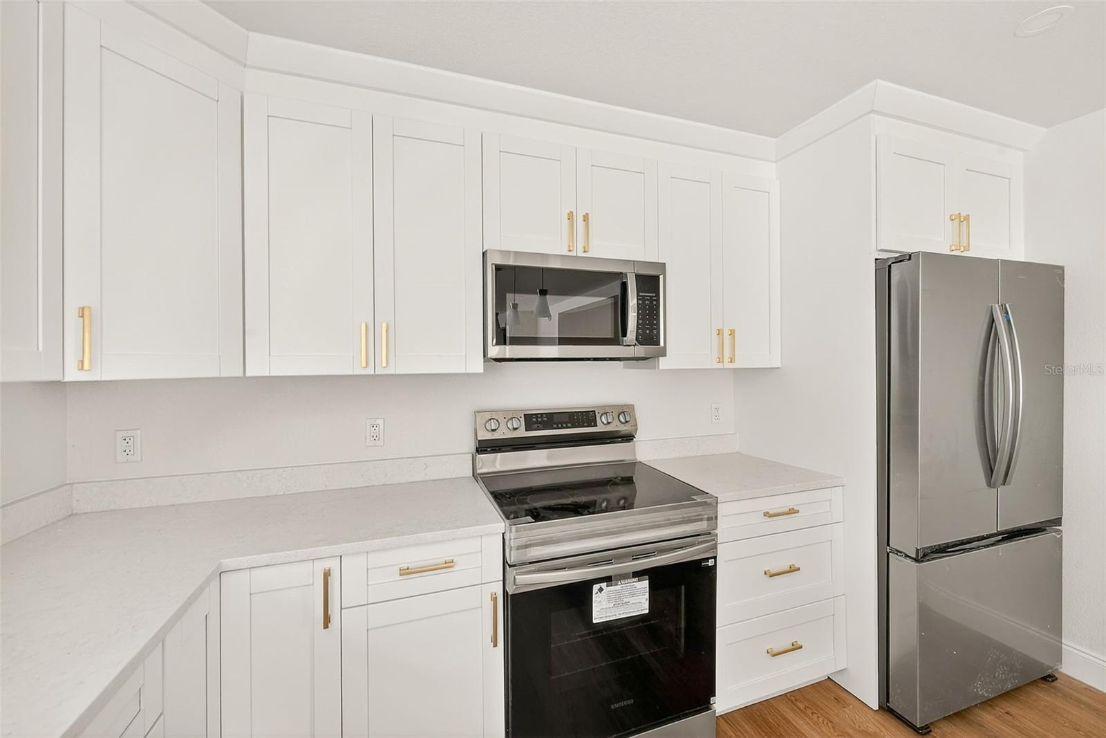 Image 7 of 47 For 2171 Beecher Road