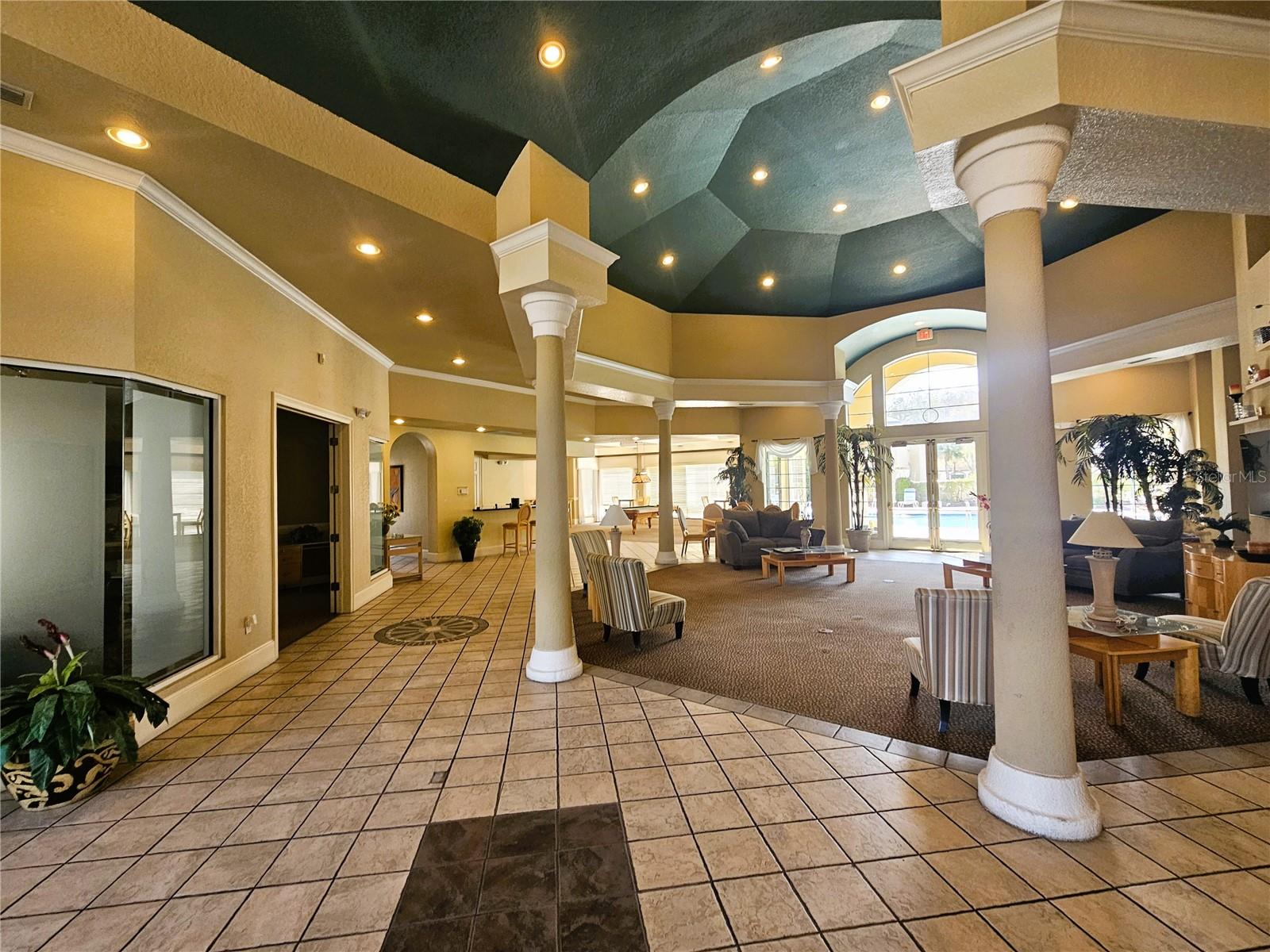 Image 18 of 25 For 17112 Carrington Park Drive 935