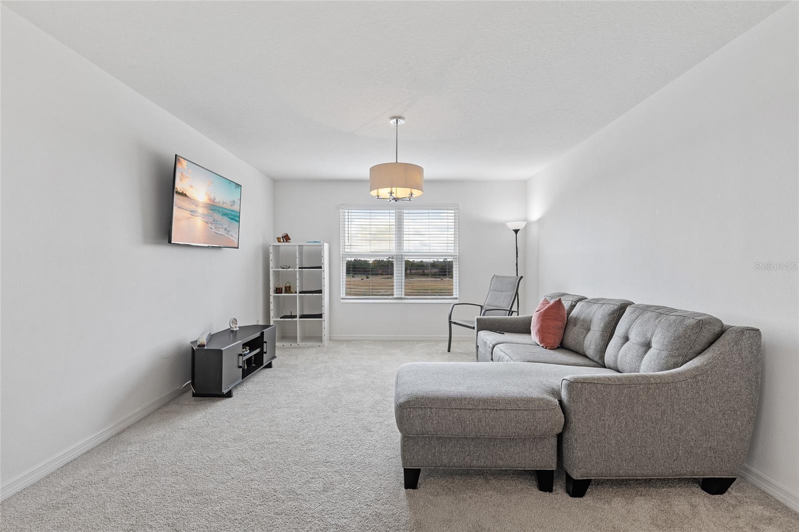 Image 16 of 37 For 5640 Camilla Street