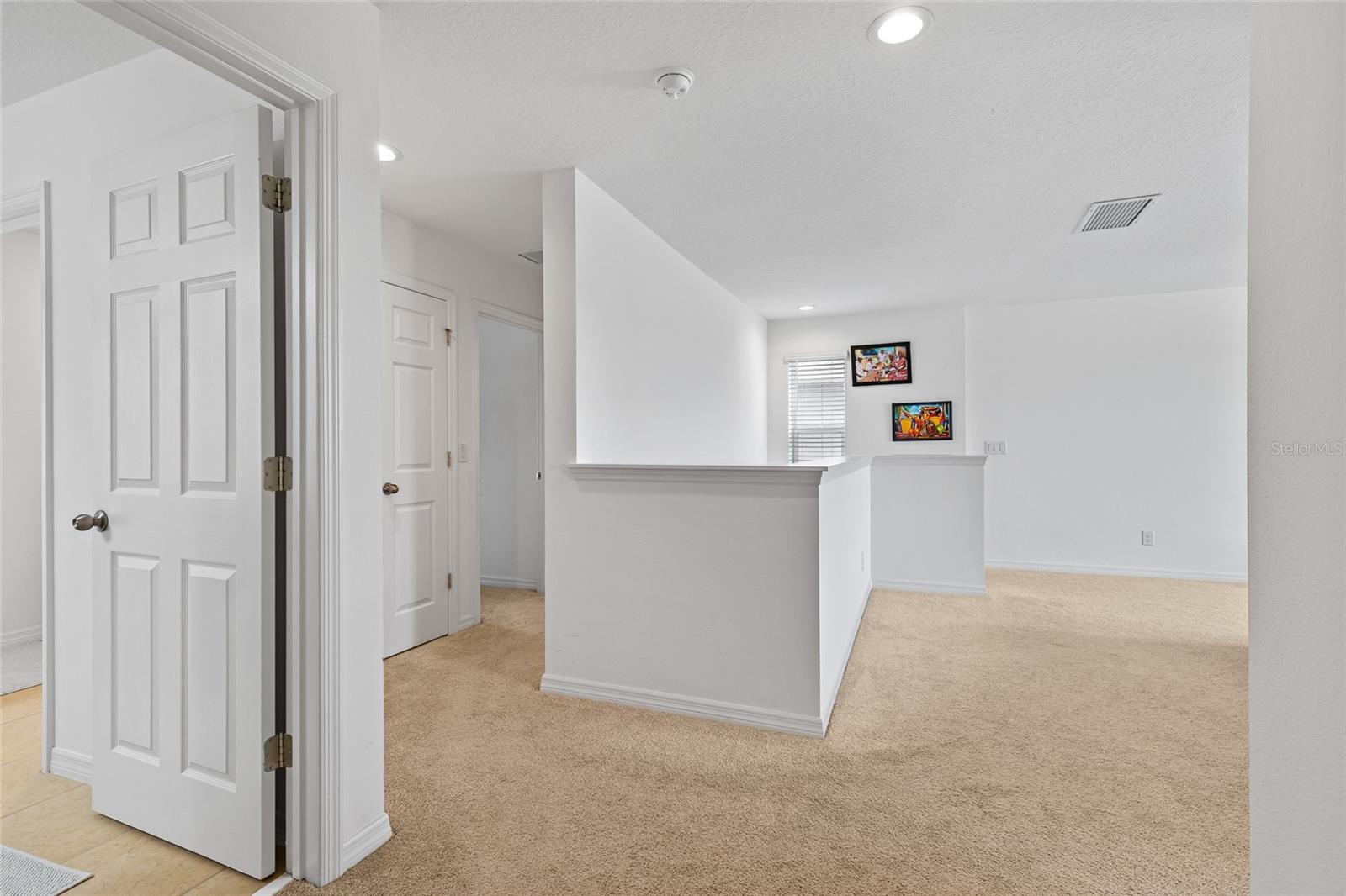 Image 19 of 37 For 5640 Camilla Street