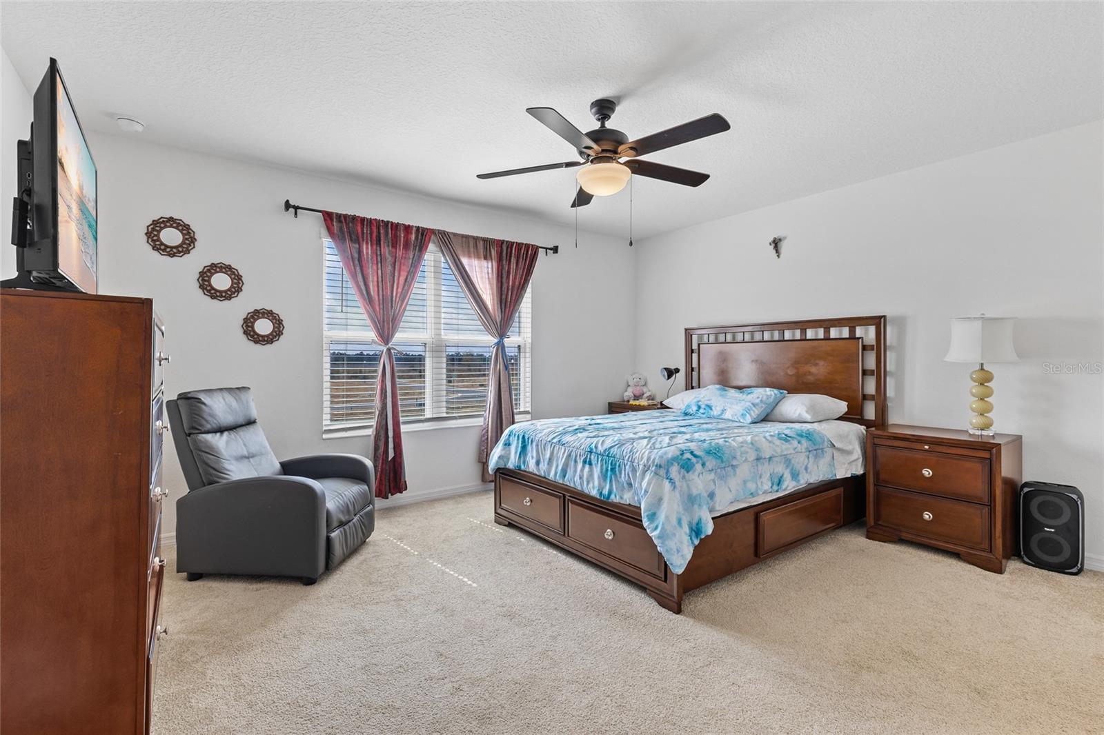 Image 23 of 37 For 5640 Camilla Street