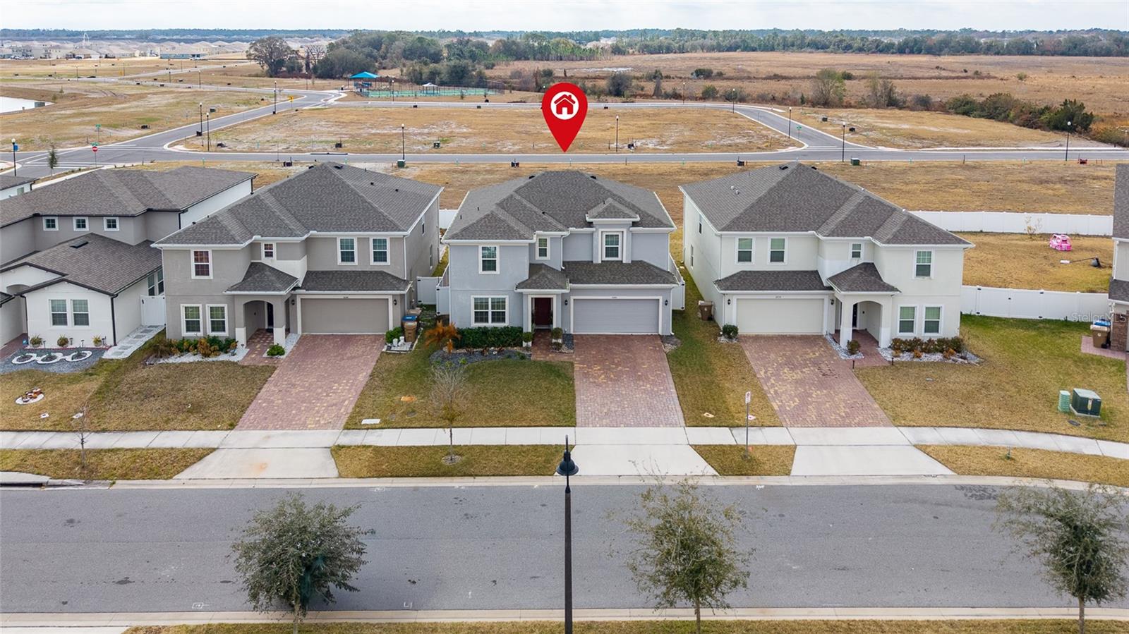 Image 32 of 37 For 5640 Camilla Street