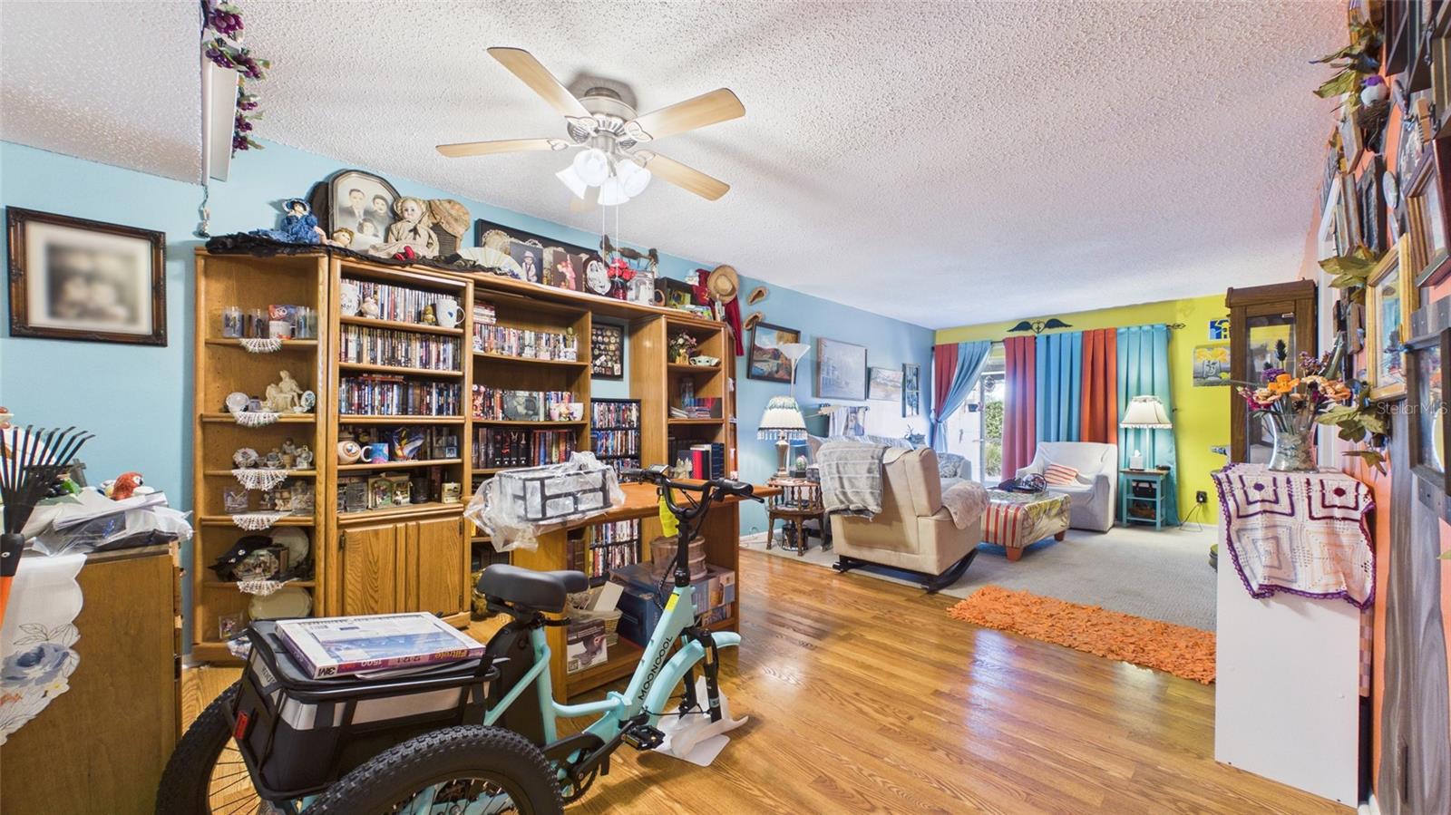 Listing photo id 9 for 11117 Pembridge Court 2