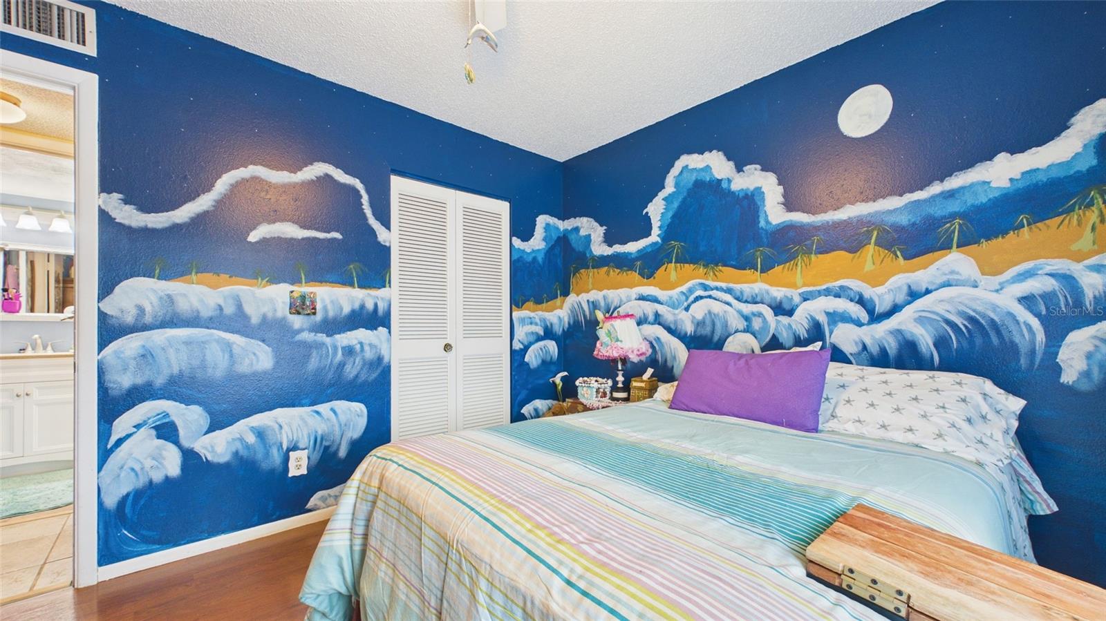 Listing photo id 20 for 11117 Pembridge Court 2