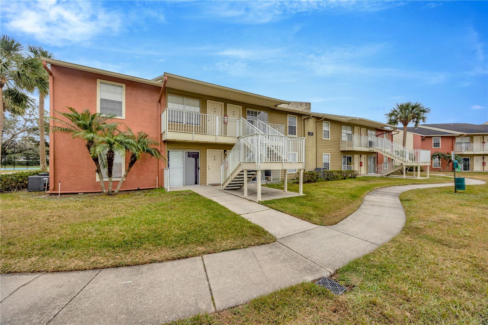 Image 2 of 38 For 308 Lake Parsons Green 102