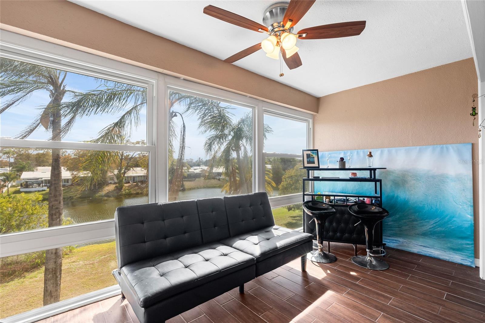 Image 15 of 36 For 1303 Hercules Avenue 25