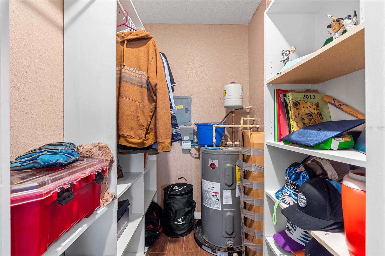 Image 24 of 36 For 1303 Hercules Avenue 25