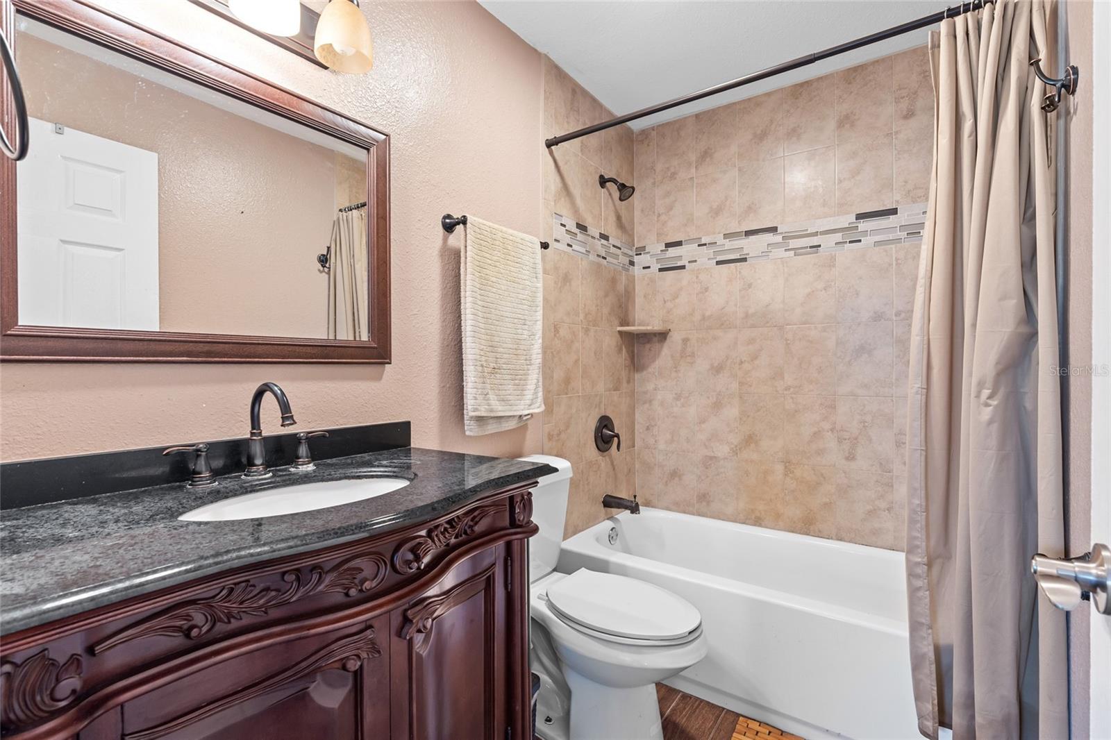 Image 25 of 36 For 1303 Hercules Avenue 25