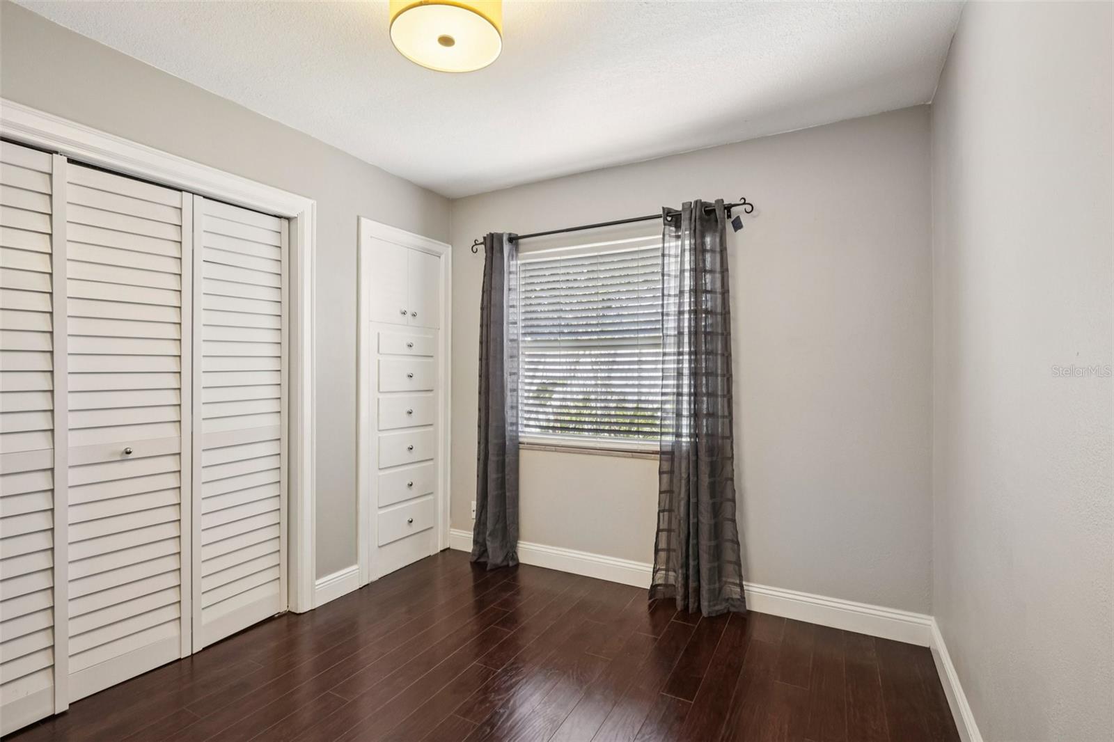 Image 21 of 32 For 1545 River Lane