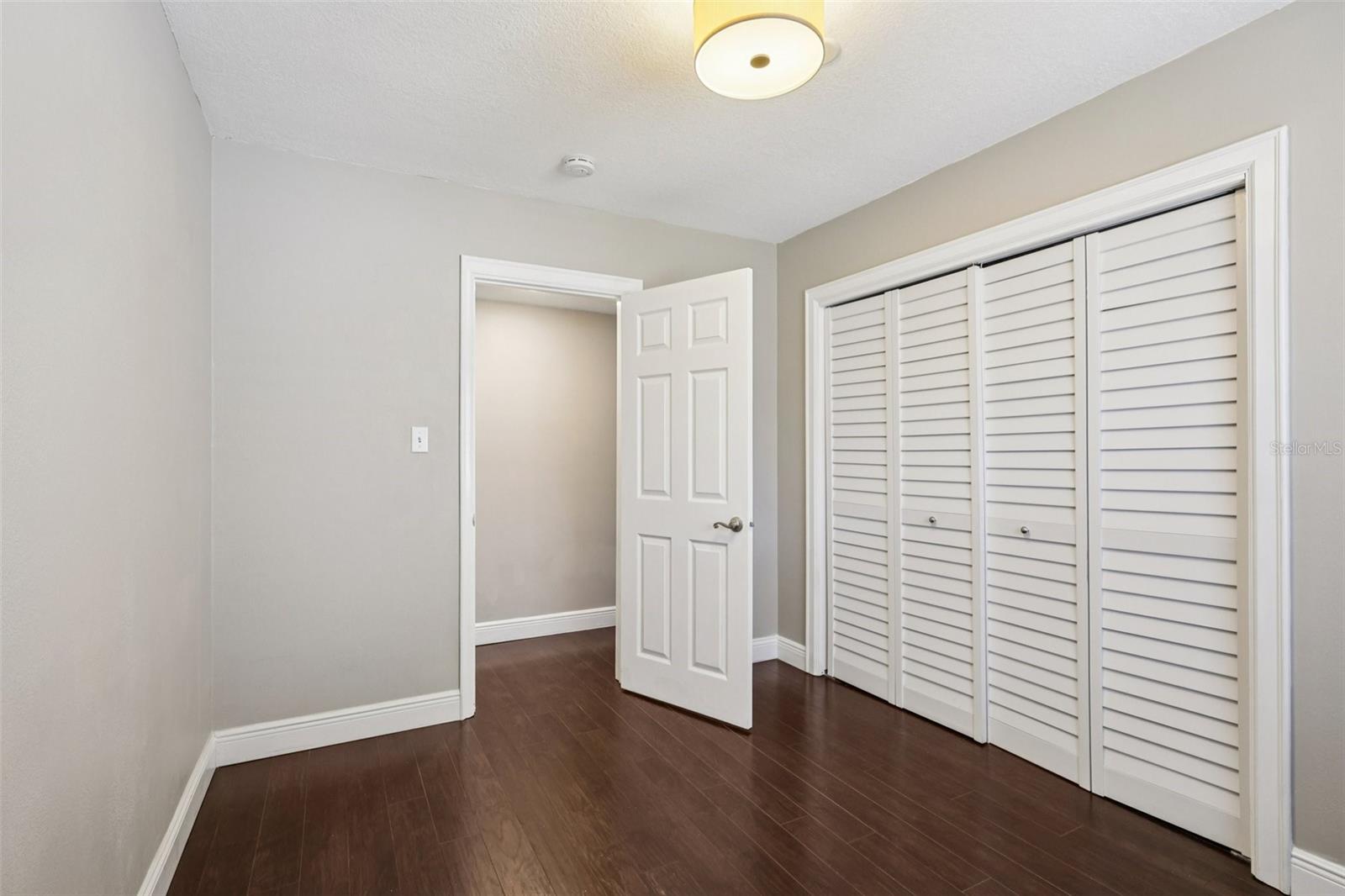 Image 22 of 32 For 1545 River Lane