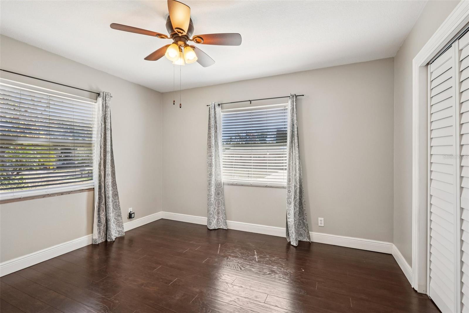 Image 23 of 32 For 1545 River Lane