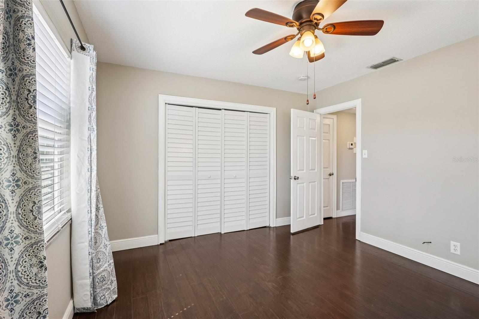 Image 24 of 32 For 1545 River Lane