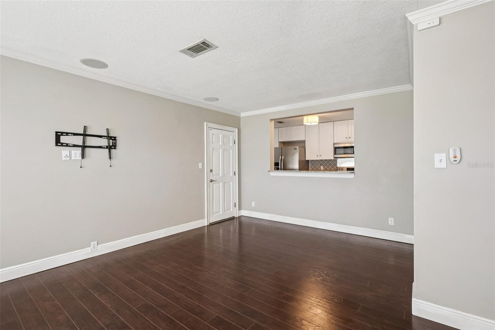 Image 9 of 32 For 1545 River Lane