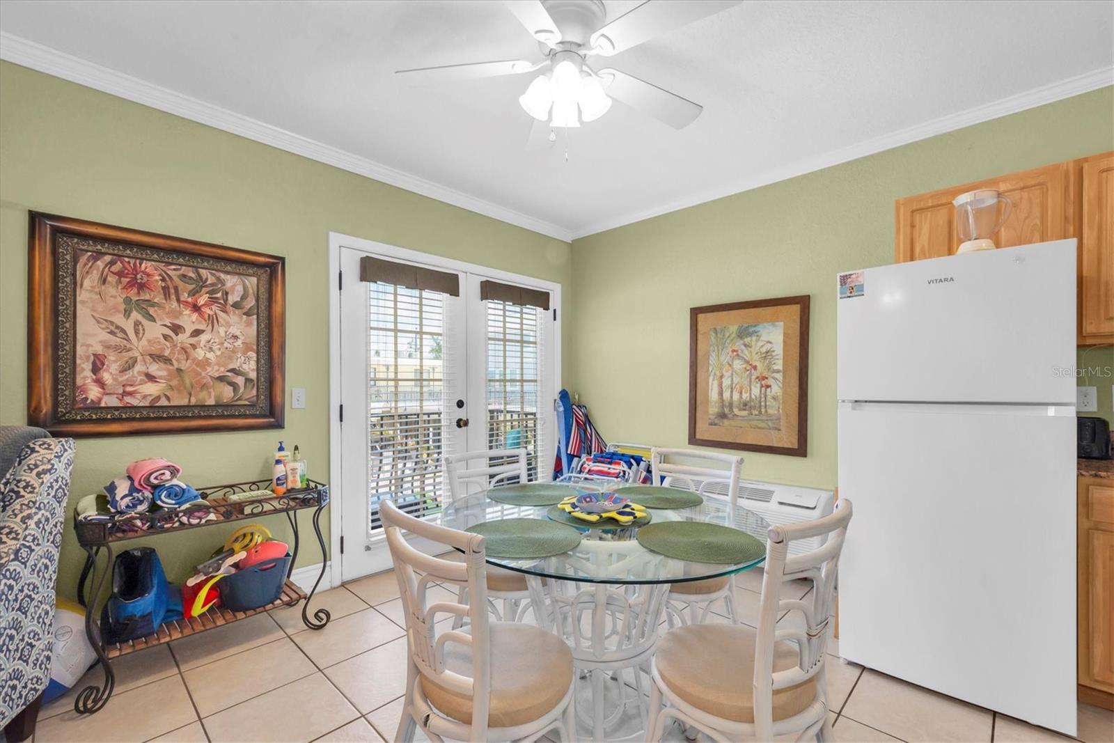 Image 31 of 39 For 16333 Gulf Boulevard 201