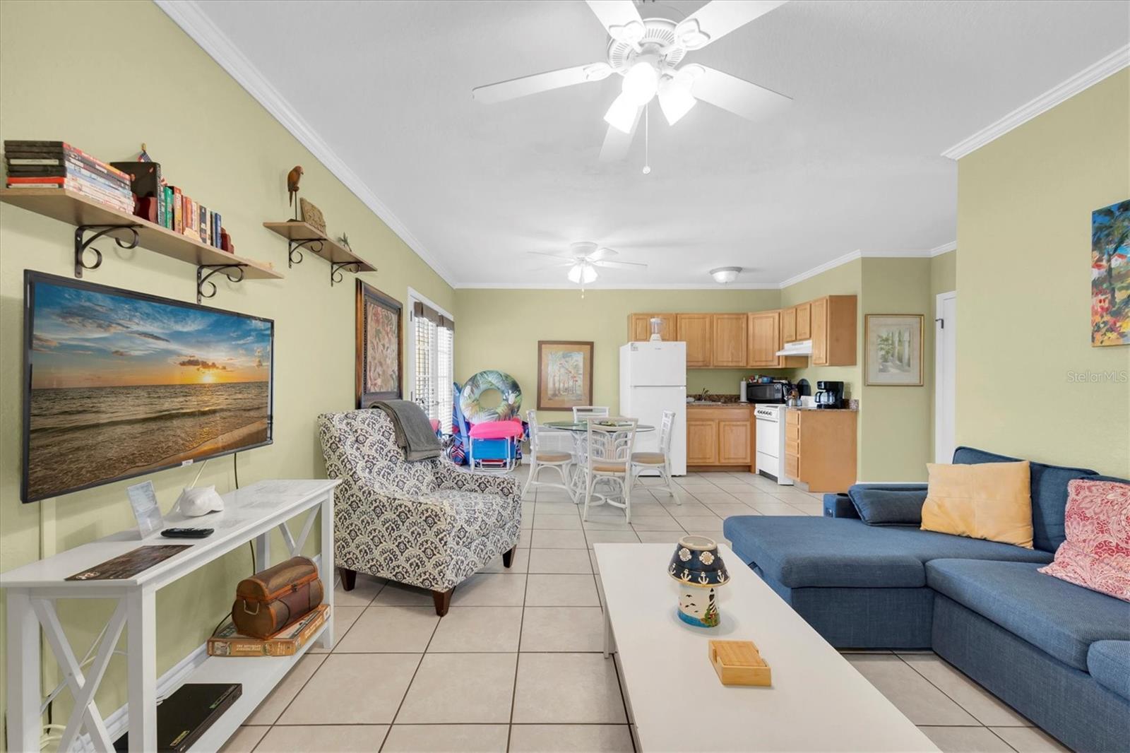 Image 35 of 39 For 16333 Gulf Boulevard 201