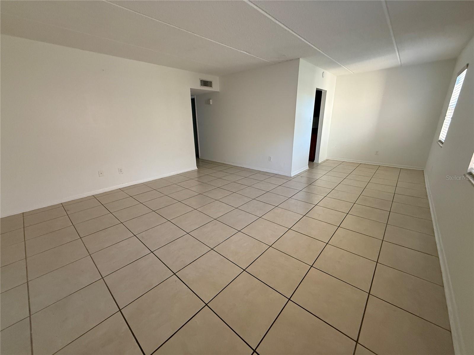 Image 5 of 21 For 4725 Joseph Court 234