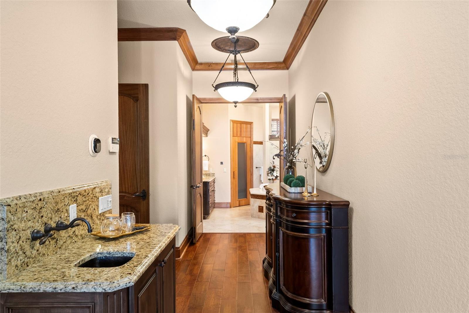 Listing photo id 37 for 9902 Menander Wood Court