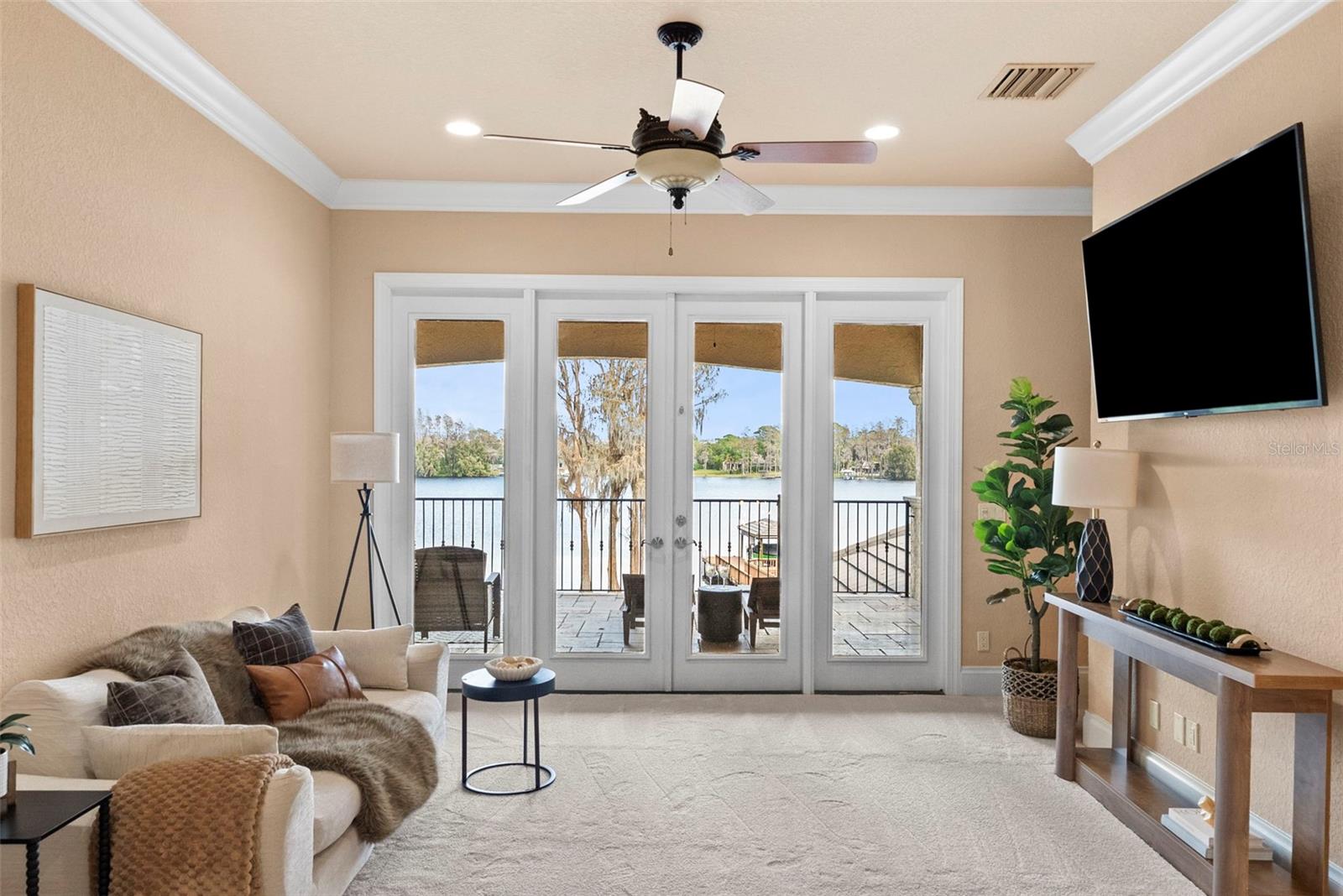 Listing photo id 49 for 9902 Menander Wood Court