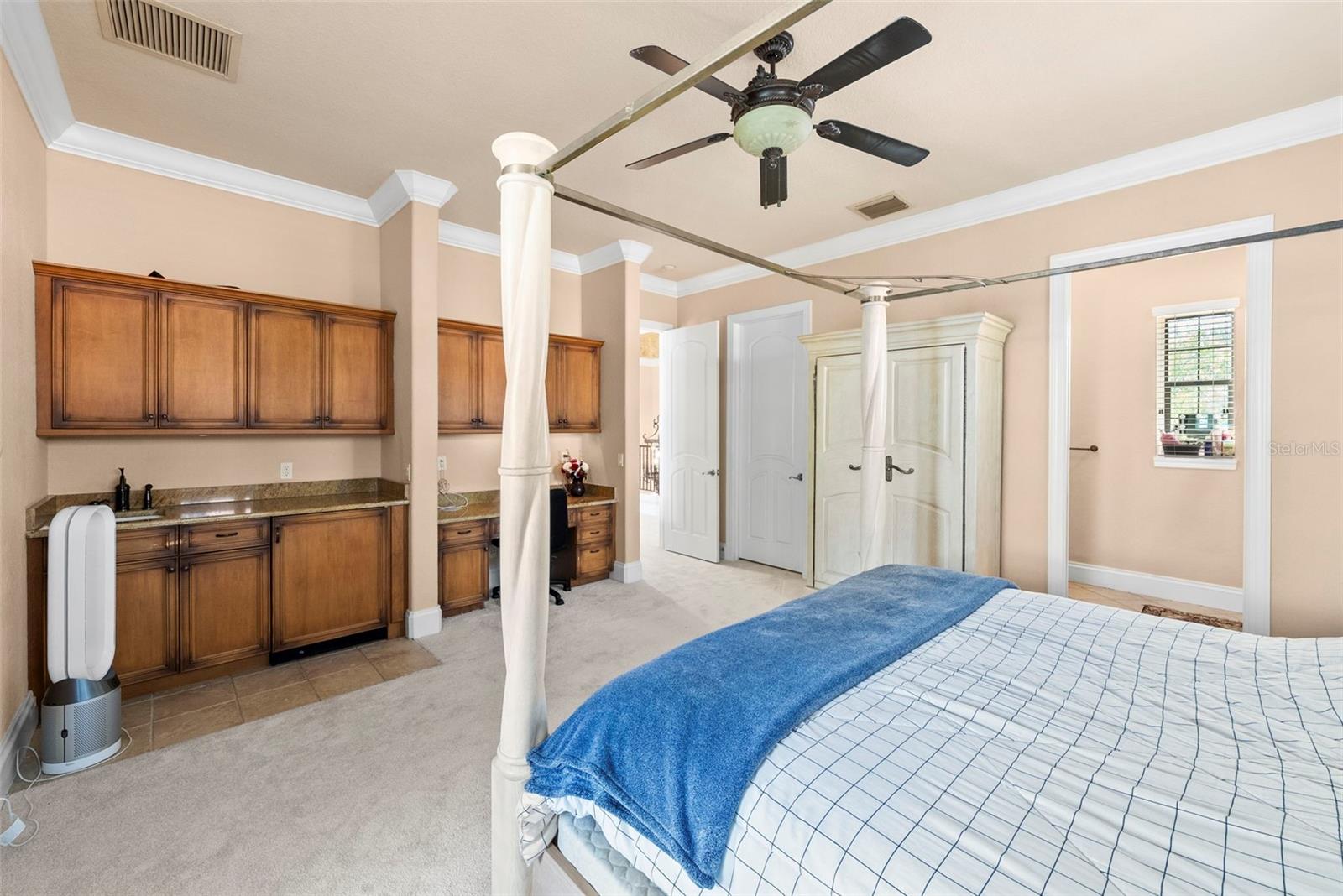 Listing photo id 57 for 9902 Menander Wood Court