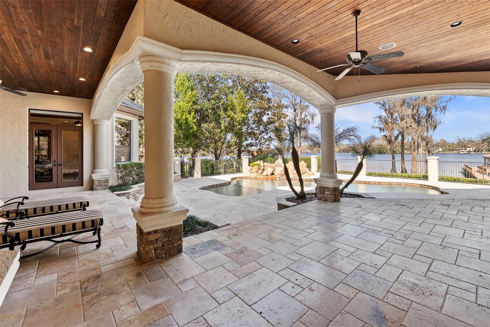 Listing photo id 72 for 9902 Menander Wood Court