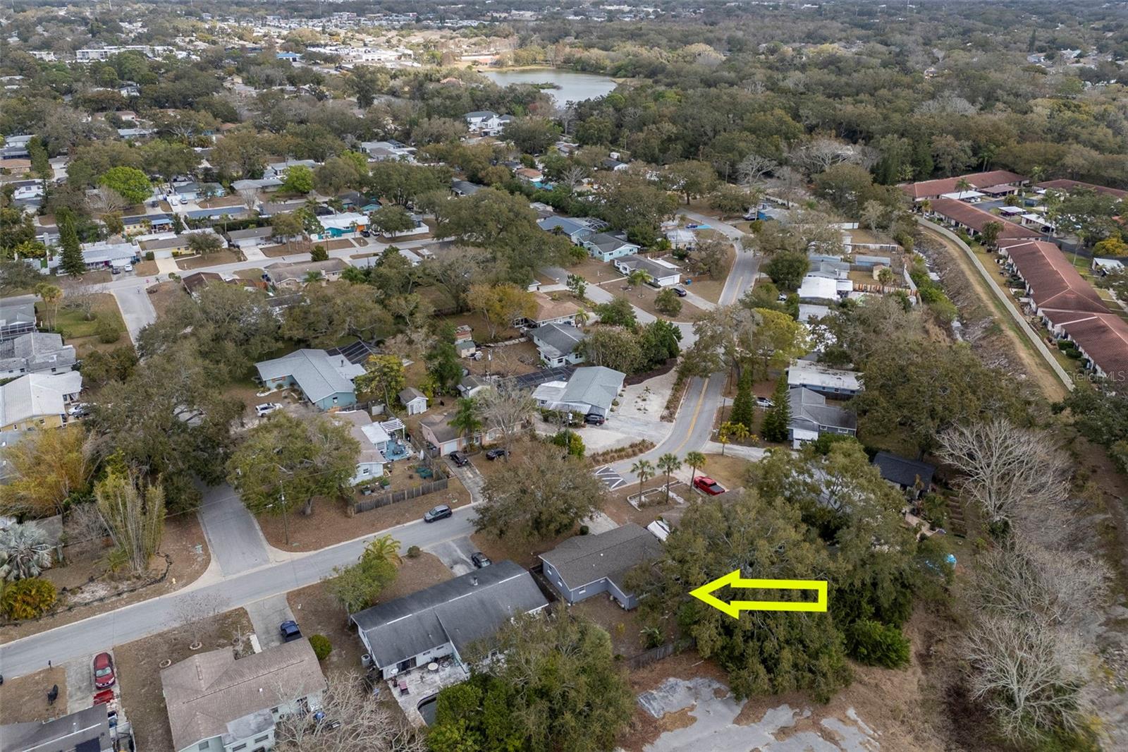 Image 34 of 38 For 953 Cedarwood Avenue