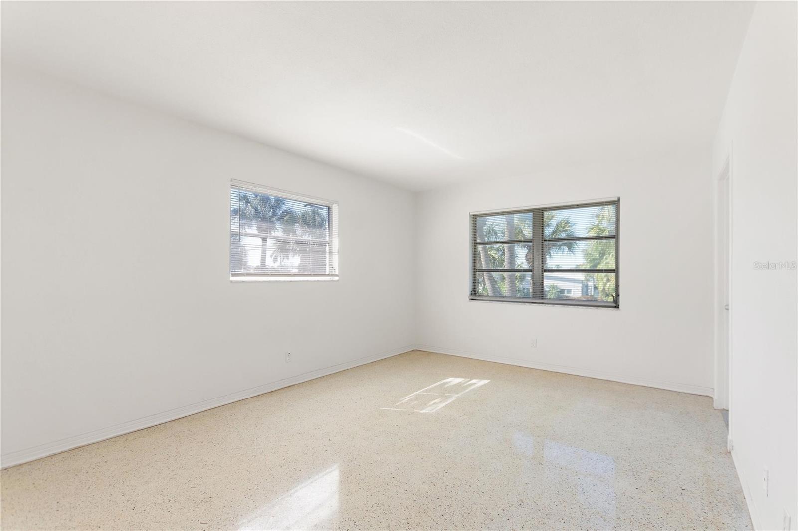 Image 17 of 23 For 4300 37th Street S 4