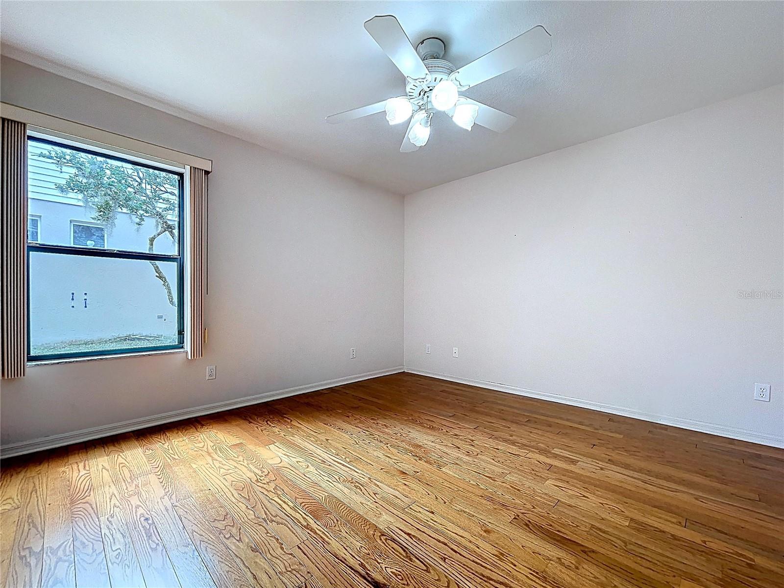 Image 37 of 42 For 1210 Willow Bend Way