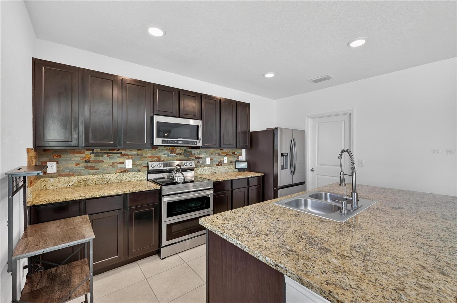 Image 18 of 40 For 14152 Arbor Pines Drive