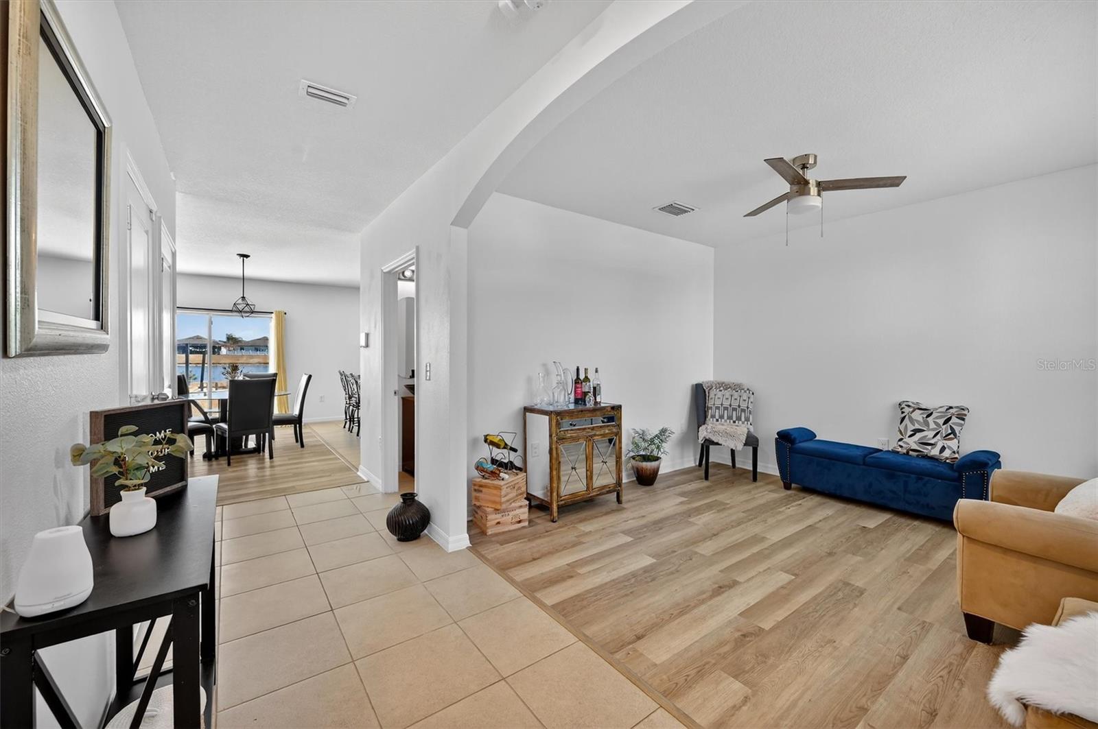 Image 6 of 40 For 14152 Arbor Pines Drive