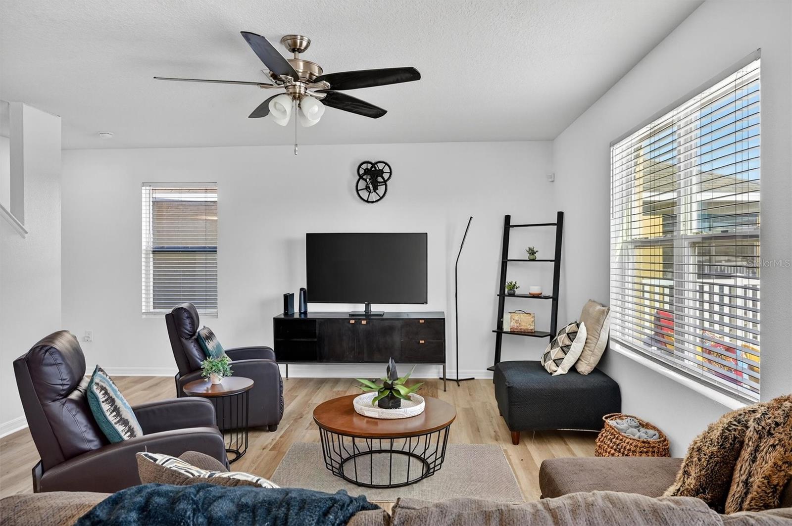 Image 8 of 40 For 14152 Arbor Pines Drive