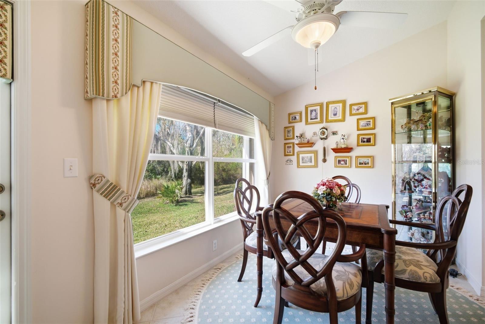 Image 10 of 43 For 2132 Grantham Greens Drive