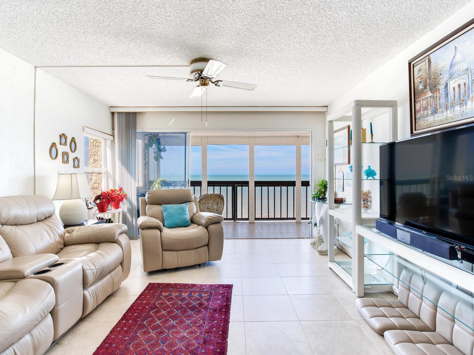 Image 14 of 69 For 19450 Gulf Boulevard 701