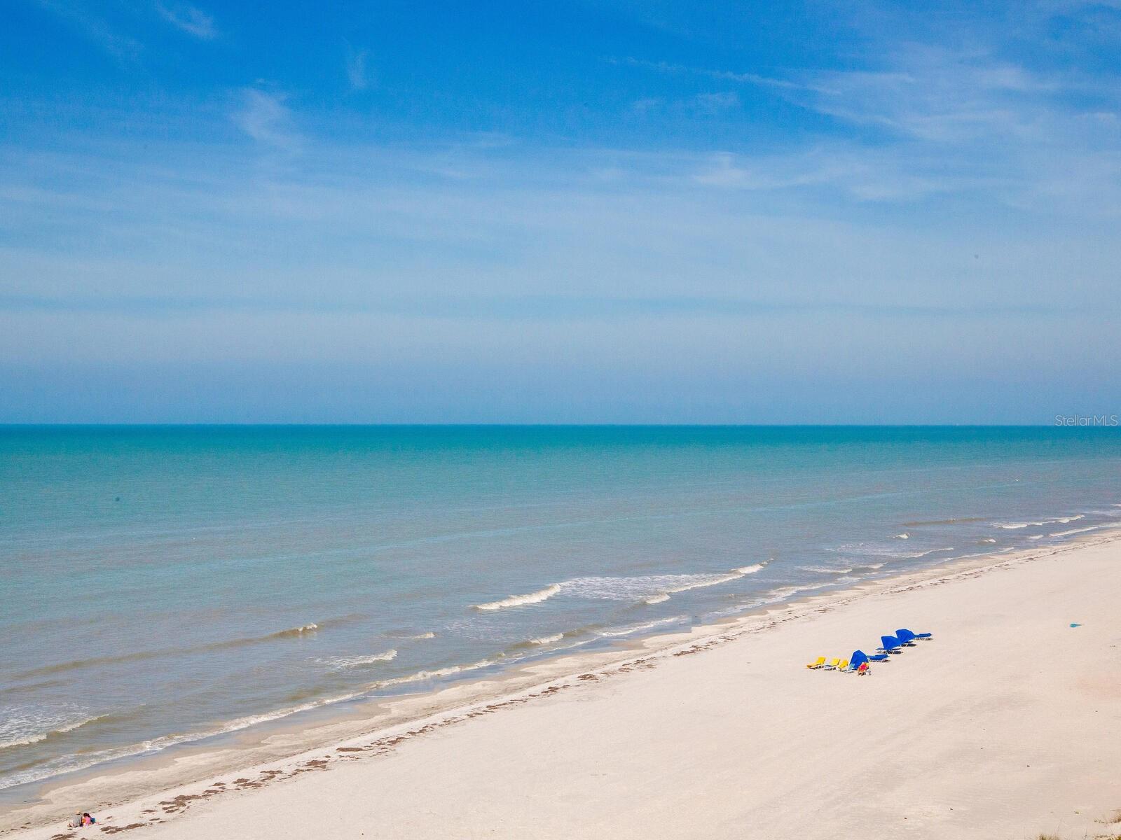 Image 20 of 69 For 19450 Gulf Boulevard 701