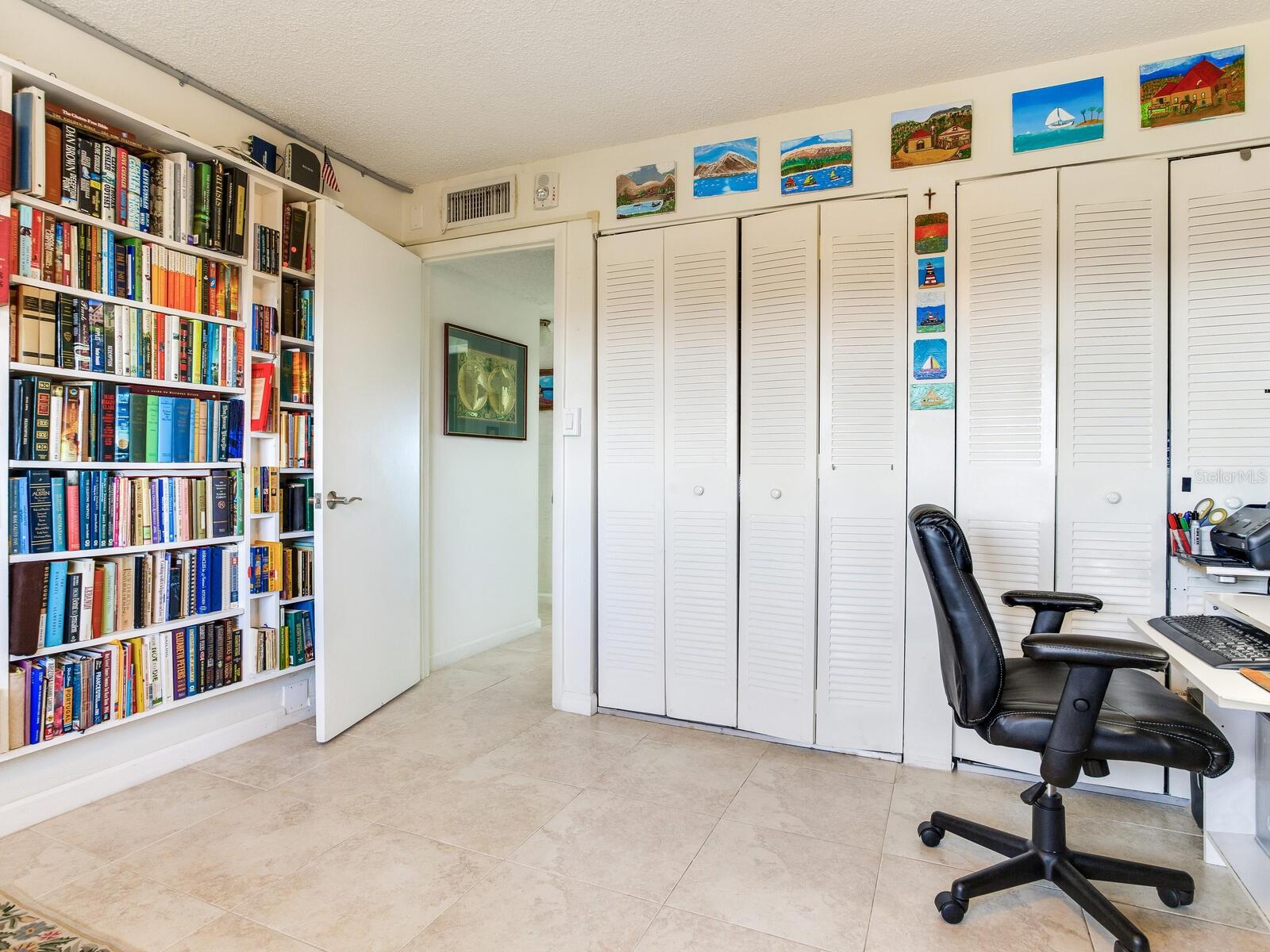 Image 34 of 69 For 19450 Gulf Boulevard 701