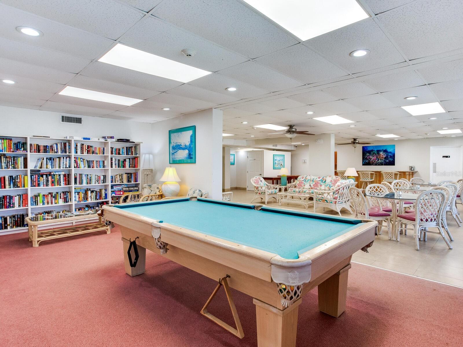 Image 46 of 69 For 19450 Gulf Boulevard 701