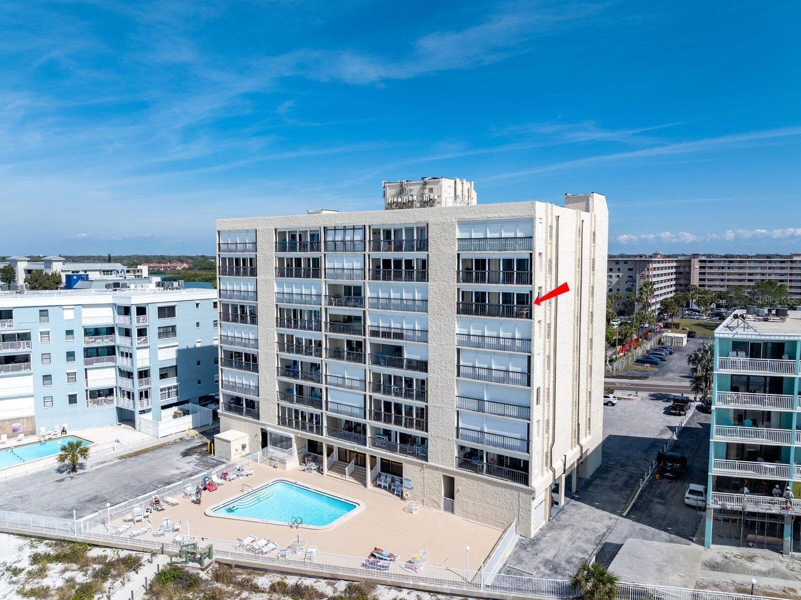 Image 52 of 69 For 19450 Gulf Boulevard 701