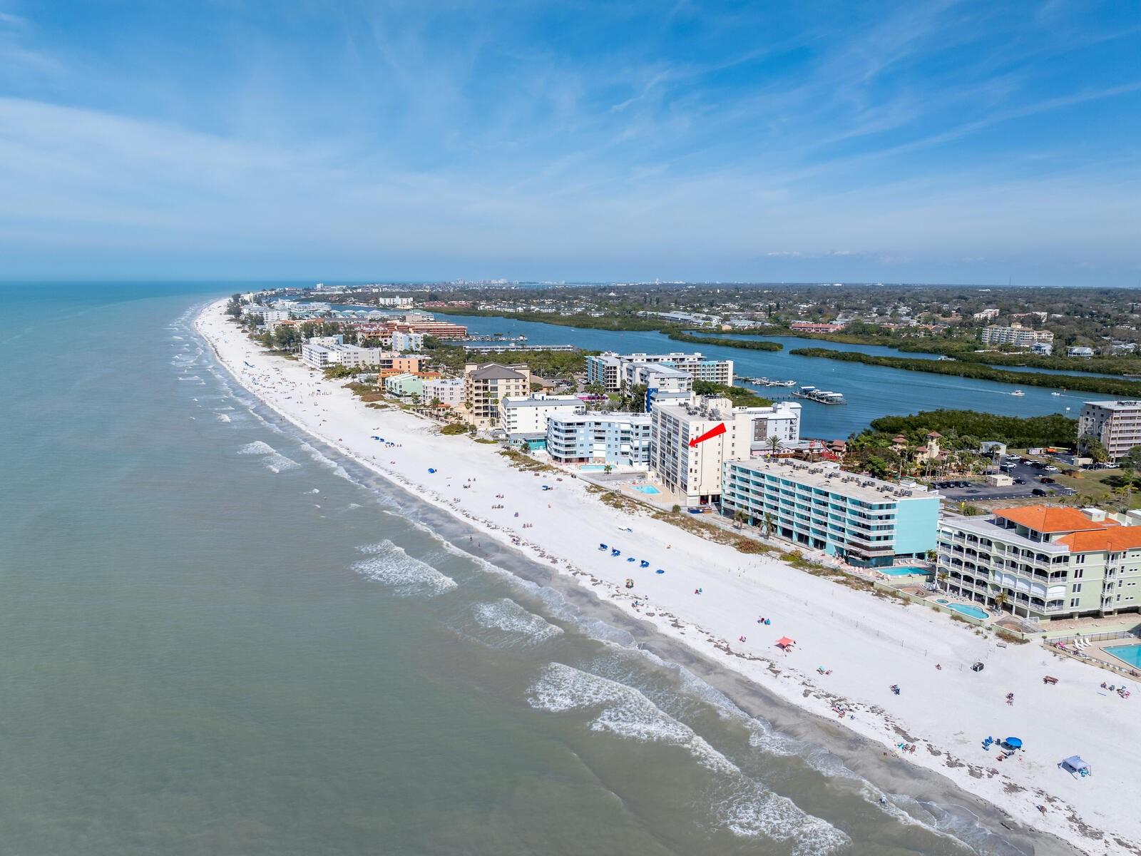 Image 6 of 69 For 19450 Gulf Boulevard 701