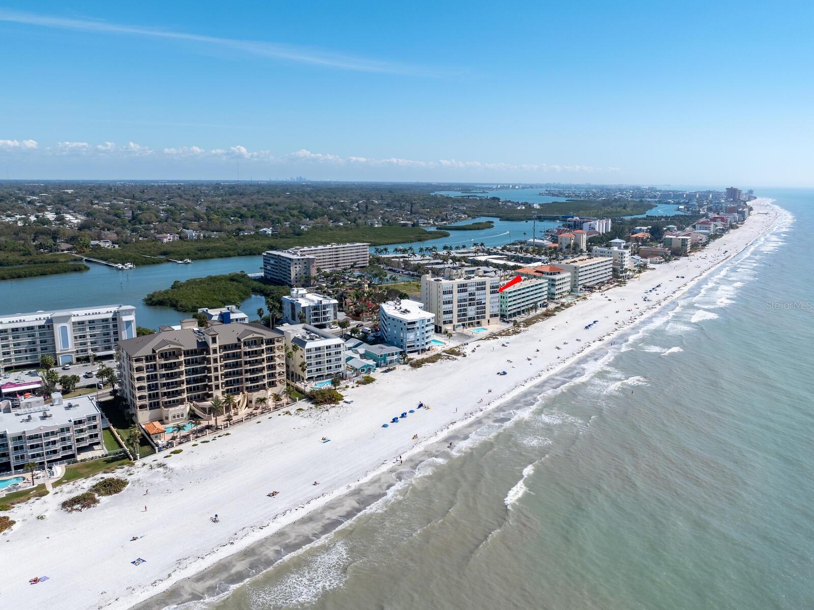 Image 60 of 69 For 19450 Gulf Boulevard 701