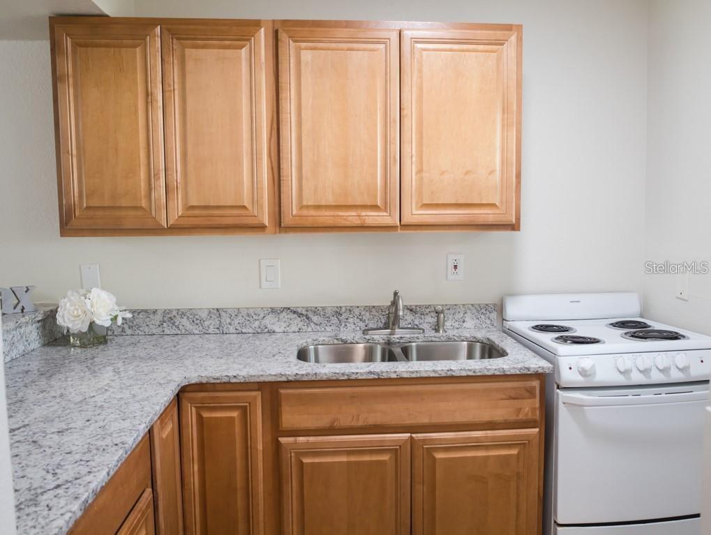 Image 6 of 17 For 2625 State Rd 590 2811