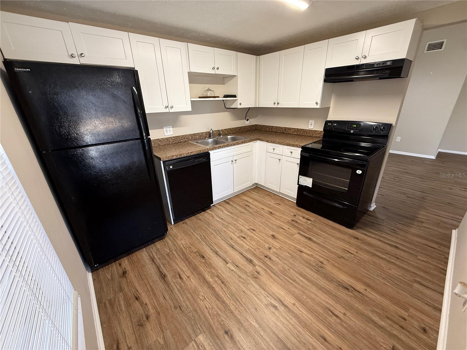 Image 10 of 20 For 3246 Fox Lake Drive