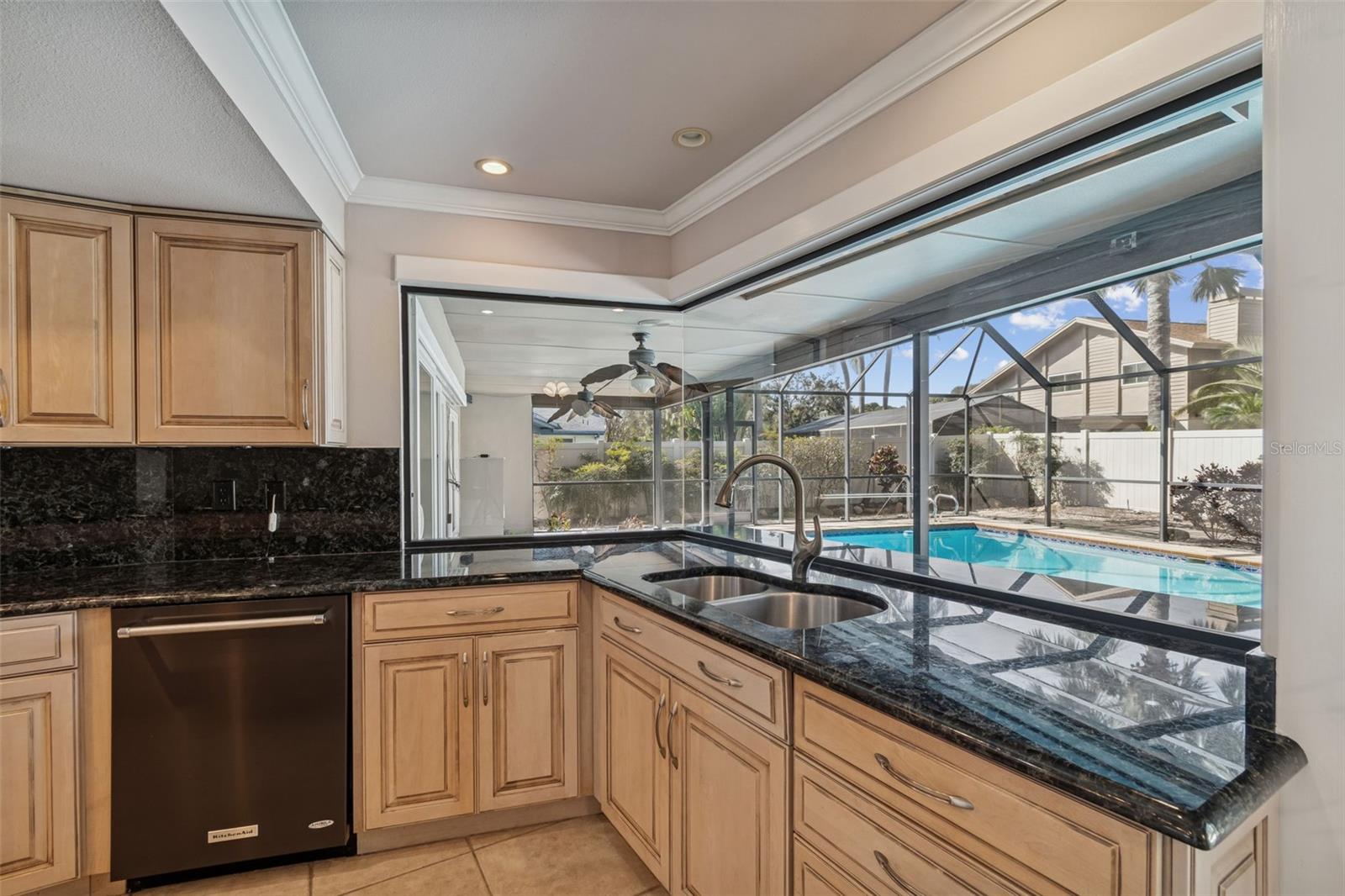 Image 11 of 78 For 4304 Saltwater Boulevard A