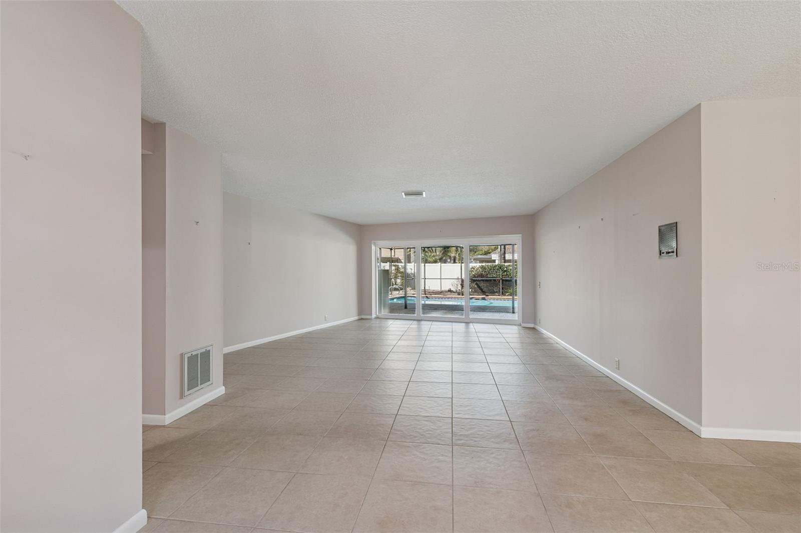 Image 20 of 78 For 4304 Saltwater Boulevard A