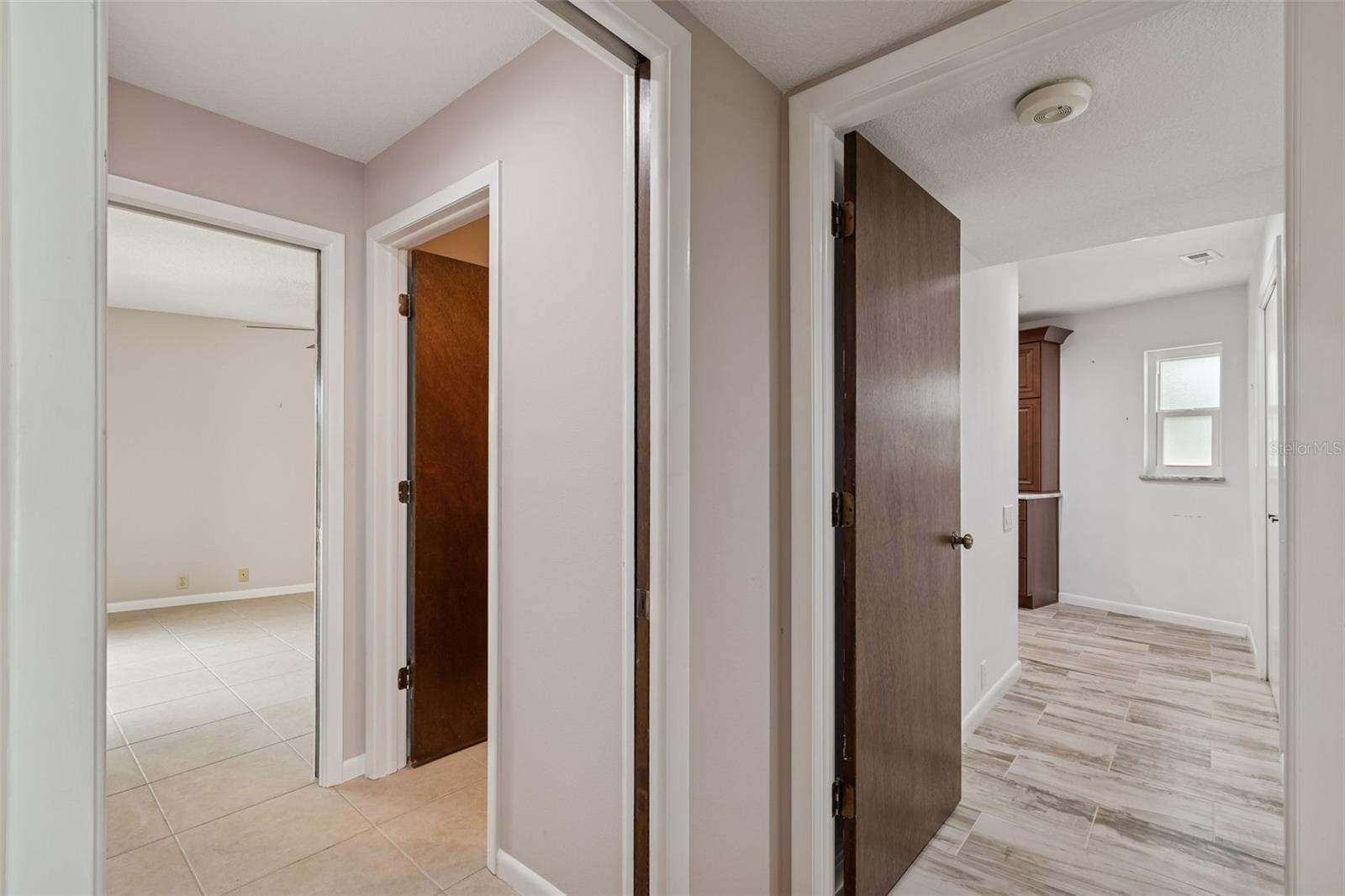 Image 48 of 78 For 4304 Saltwater Boulevard A