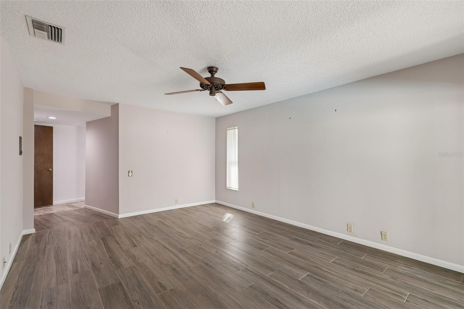 Image 56 of 78 For 4304 Saltwater Boulevard A